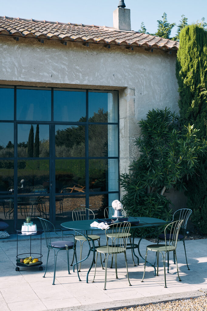 Fermob Opéra+ Ronde Tafel 67 cm - Afbeelding 6